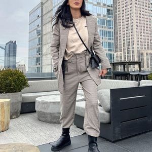 Zara XS Suit